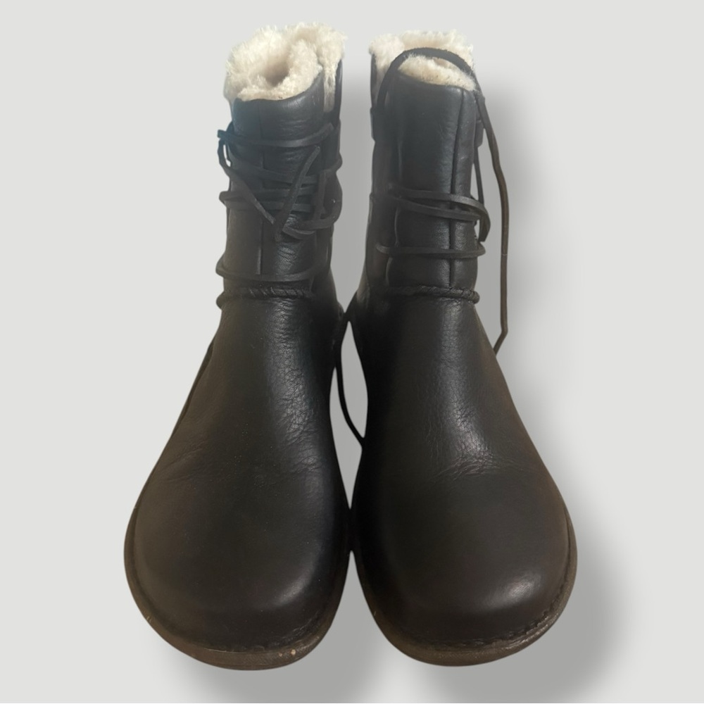 New UGG CASPIA 1932 Black Size 10 - Picture 2 of 16